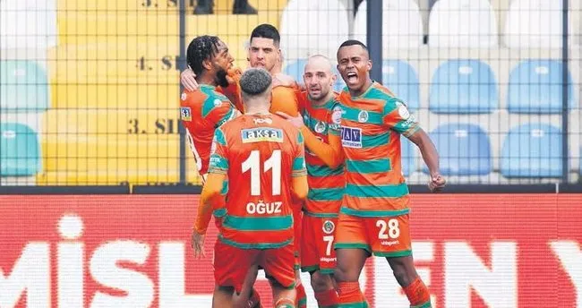 Trendyol Süper Lig’de dünkü diğer maçlar Trendyol Süper Lig’de dünkü diğer maçlar