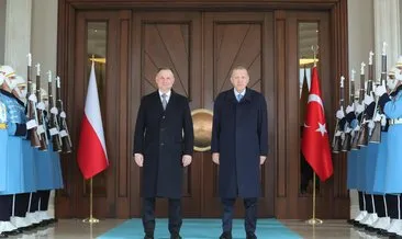 Başkan Erdoğan’ın Polonya Cumhurbaşkanı Duda ile görüşmesi başladı