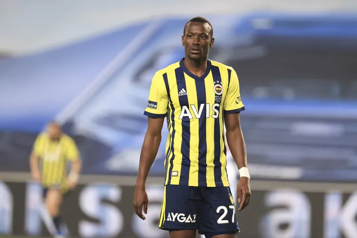 fenerbahceli-mame-thiamdan-ozel-aciklamalar-1614070058104.jpg