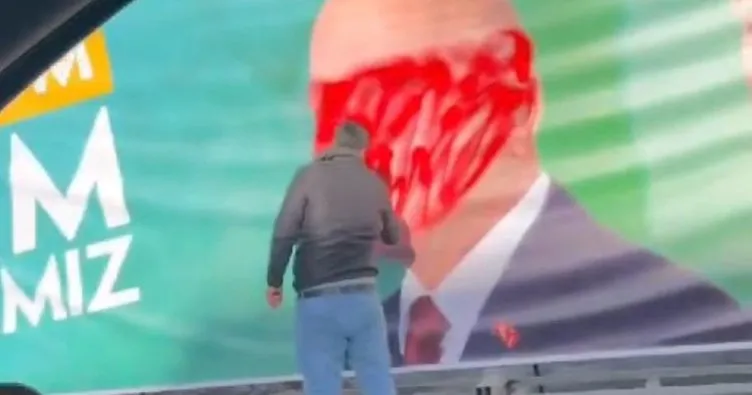 Erzurum’da Başkan Sekmen’in afişini sprey boya ile boyadılar