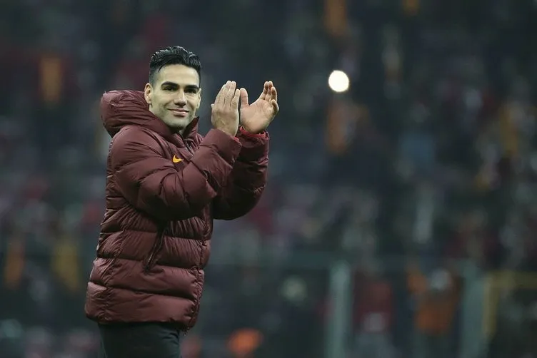 Galatasaray Teknik Direktörü Fatih Terim Mandzukic’i istiyor!