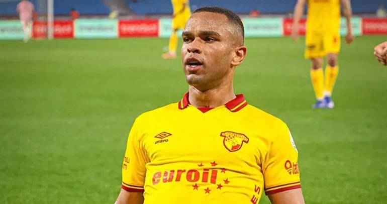 Göztepe Juan ve Dennis’i saklıyor!