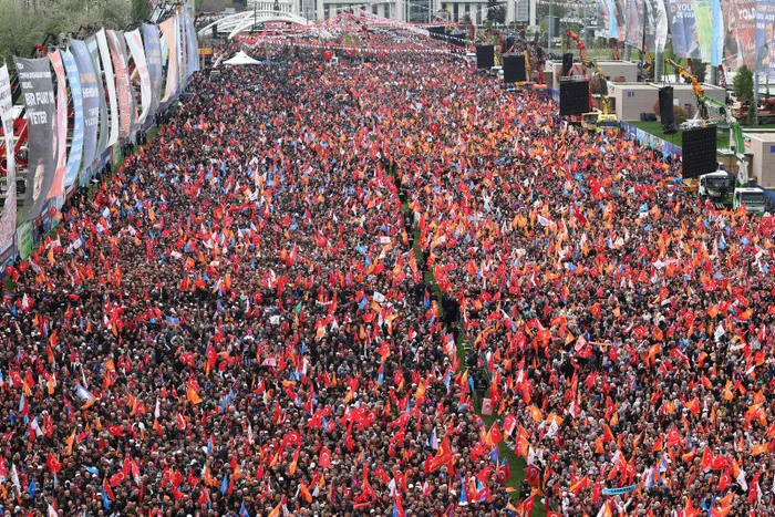 son-dakika-baskent-millet-bahcesinde-tarihi-bulusma-baskan-erdogan-14-mayista-siyasi-mevta-olacaklar-1682869716634.jpg
