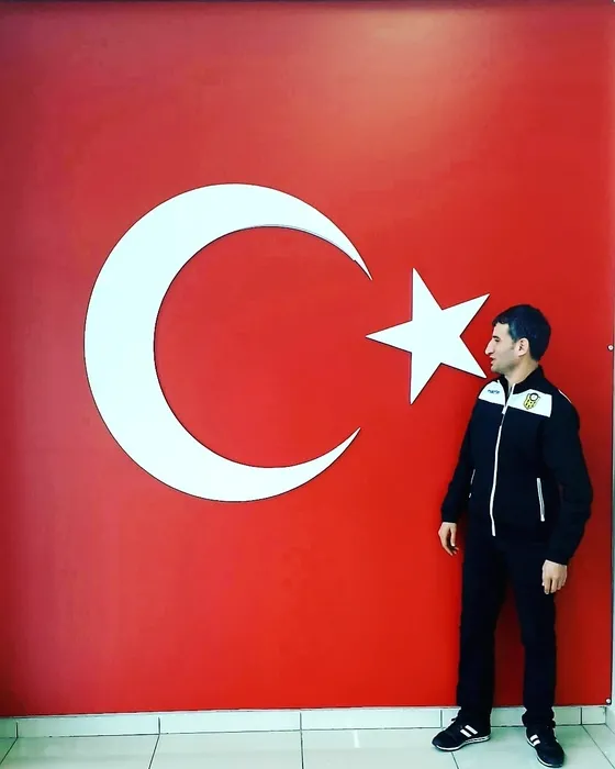 15 Temmuz gazisi İsmail Acur: Şehitlik bana şah damarımdan daha yakın! Hainlerin mermisi 7 yıldır boynunda