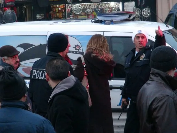Otomobili geri vitese takınca...