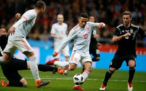 Messi, 6-1'lik hezimete dayanamadı, tribünü terk etti!