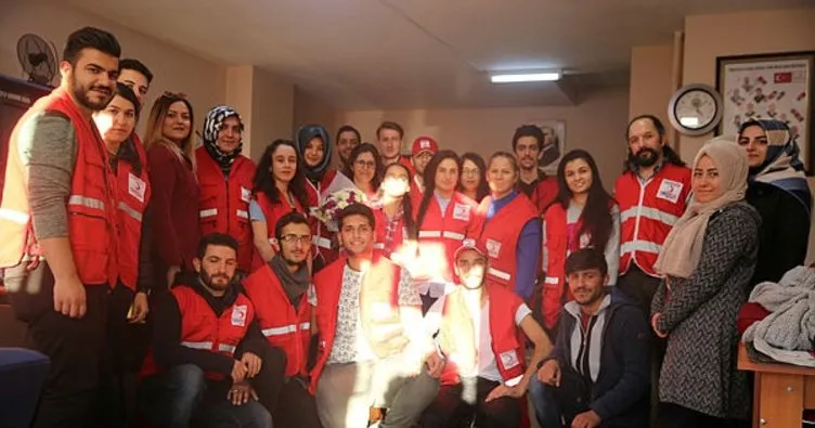 Ardahan Üniversitesi Öğrenci Kulüp Temsilcilerinden Kızılay’a ziyaret