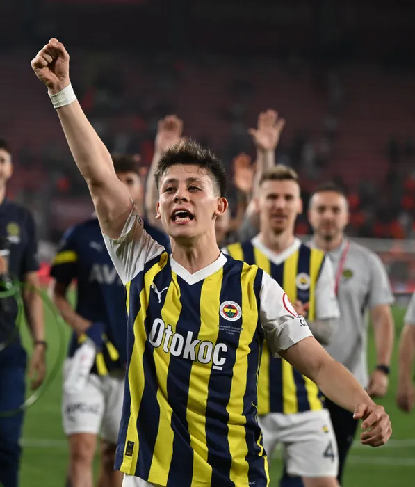 Son dakika Fenerbahçe haberi: Dünya devi Arda Güler'i resmen açıkladı! Fenerbahçe taraftarını kahreden haber...