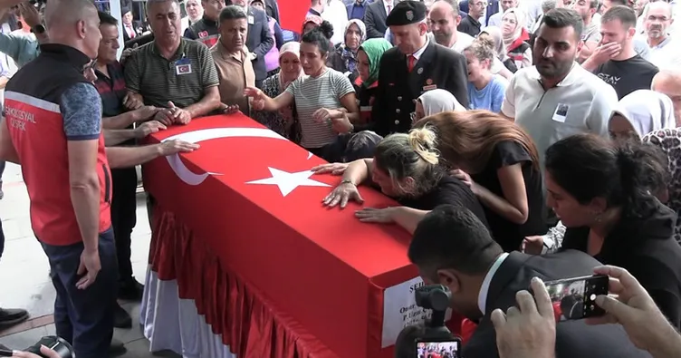 Zeytin Dalı şehidi Piyade Uzman Çavuş Onur Çapan son görev: Gözyaşları ile toprağa verildi