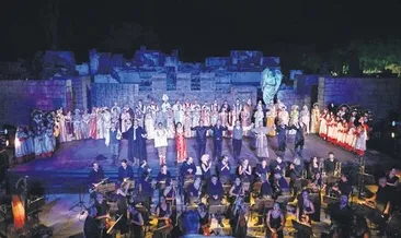 13 günlük sanat şöleni sona erdi