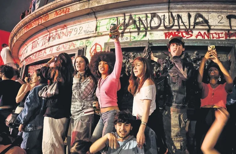 SON DAKİKA... Avrupa’da siyasi sistem sallantıda! 35 ülke koalisyon ile yönetiliyor: İşte korkulan senaryolar!