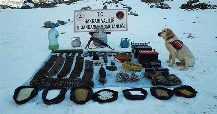Hakkari’de PKK’lılara ait silah ve mühimmat ele geçirildi