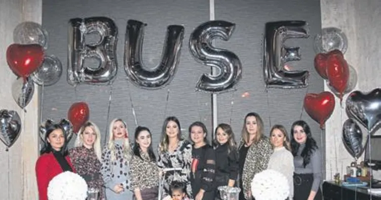 Ebru Hanedar’a sürpriz kutlama