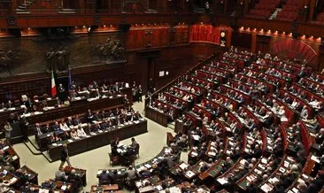 Son dakika: İtalya Cumhurbaşkanı parlamentoyu feshetti