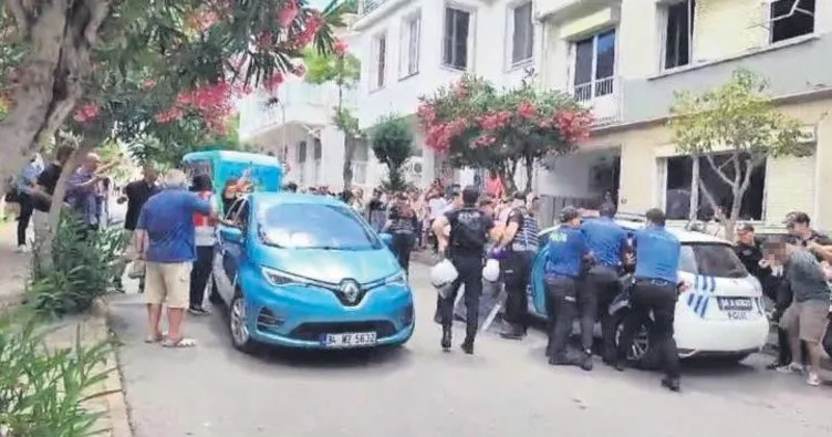 Adalar’da minibüs protestosu