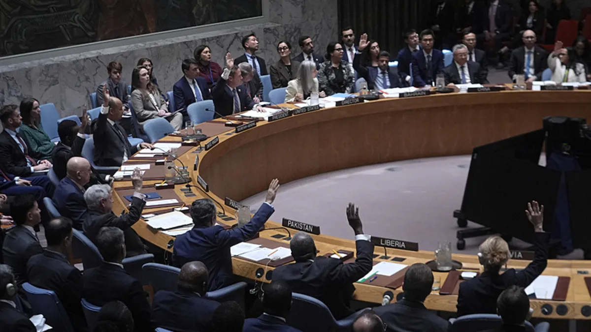 BMGK, Rusya’nın “Orta Doğu” tasarısını reddetti BMGK, Rusya’nın “Orta Doğu” tasarısını reddetti