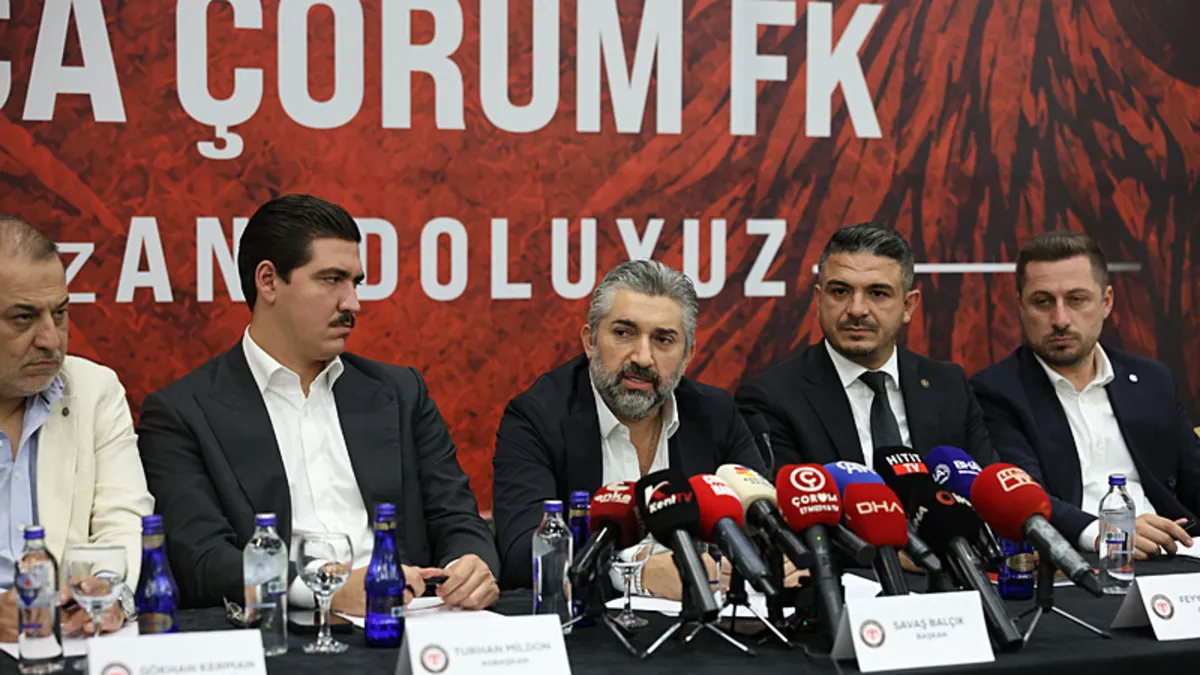 Çorum FK’da Başkan Savaş Balçık’tan Avrupa hedefi! ‘Havalimanı çalışmalarına başladık’ Çorum FK’da Başkan Savaş Balçık’tan Avrupa hedefi! ‘Havalimanı çalışmalarına başladık’