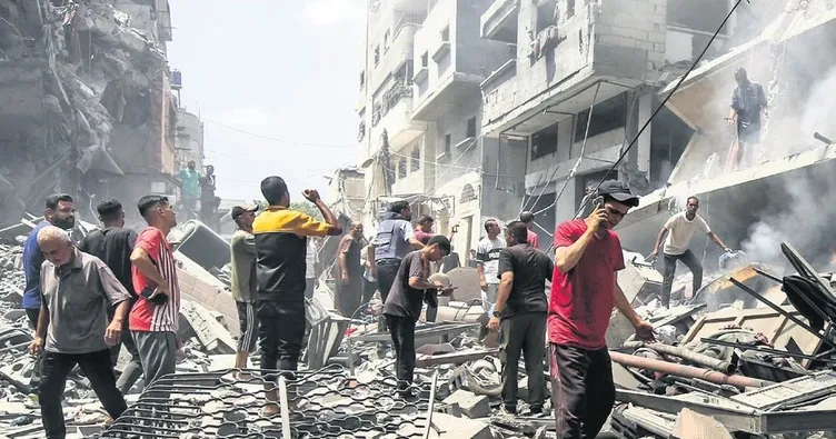 Gazze’de her yer ölüm her yer yıkım