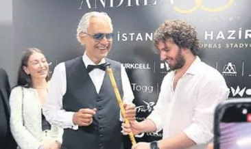 Bocelli ney üfledi