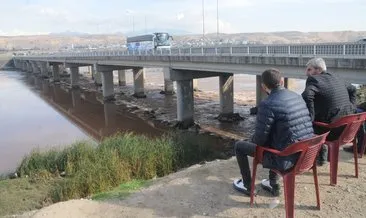 Dicle Nehri'nde kaybolan genci arama çalışmaları sürüyor #sirnak