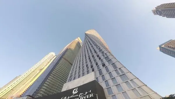 Rus model ölüme meydan okudu!