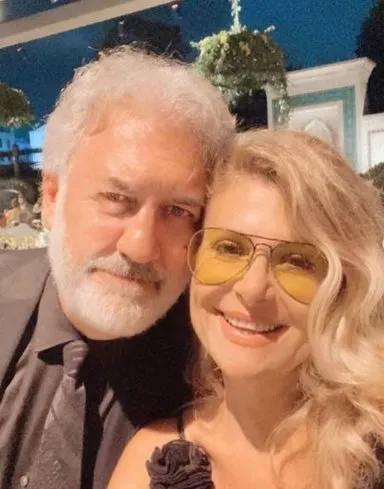 Çocuklar Duymasın'ın Emine'si olarak tanınmıştı! 54 yaşındaki Melek Şahin 20'liklere taş çıkartıyor...