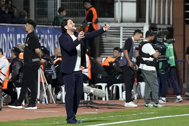 Trabzonspor maçı sonrası flaş sözler: Aklı Galatasaray’da