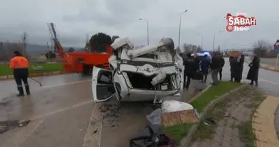 Kontrolden çıkan araç devrildi: Anne öldü, eşi ve oğlu yaralandı | Video