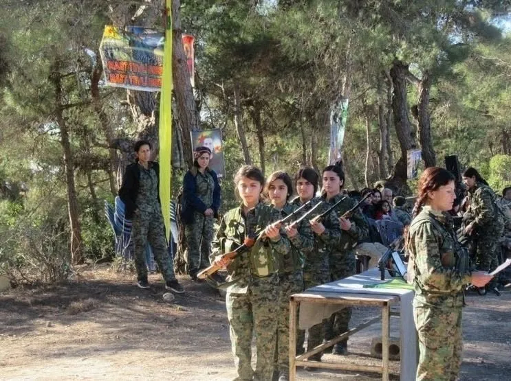 Son dakika: YPG/PKK'nÄ±n hainliÄi 17 yaÅÄ±ndaki terÃ¶ristin ifadelerinde