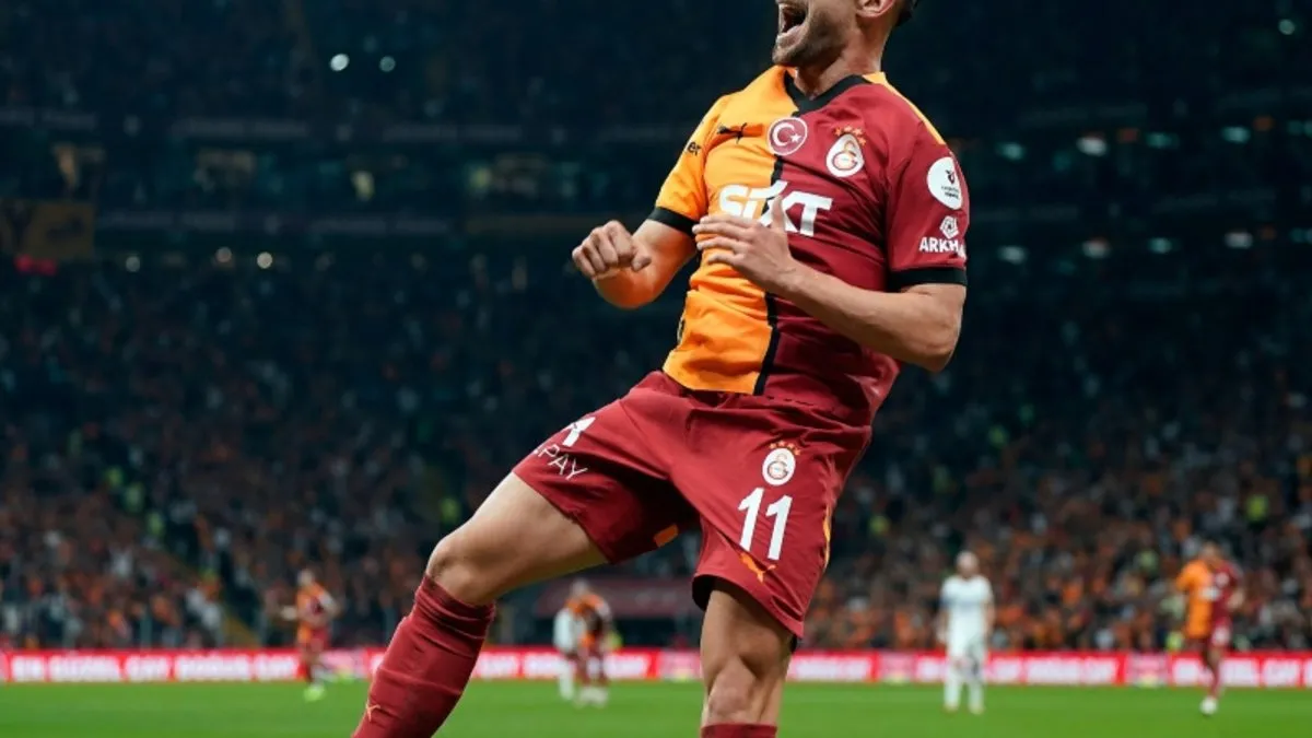 Yunus Akgün, Galatasaray'da hayallerini yaşıyor