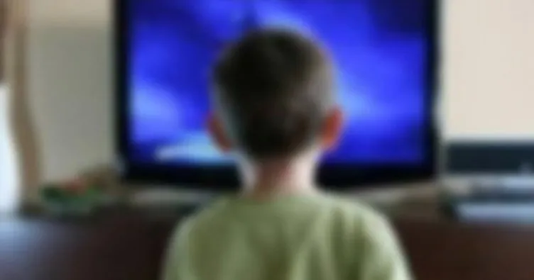 Üzerine televizyon devrilen Suriyeli çocuk öldü