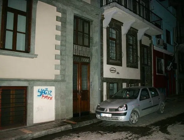 Nevzat Şakar'a silahlı saldırı