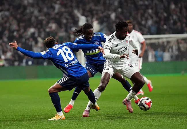 son-dakika-haberi-besiktas-kasimpasayi-2-golle-gecti-1773947162130.jpeg