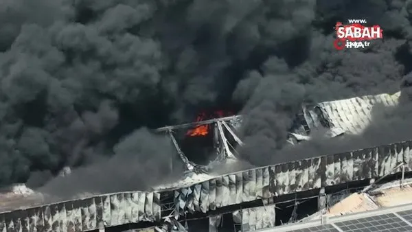 Isı yalıtım fabrikasındaki yangının boyutu böyle görüntülendi | Video