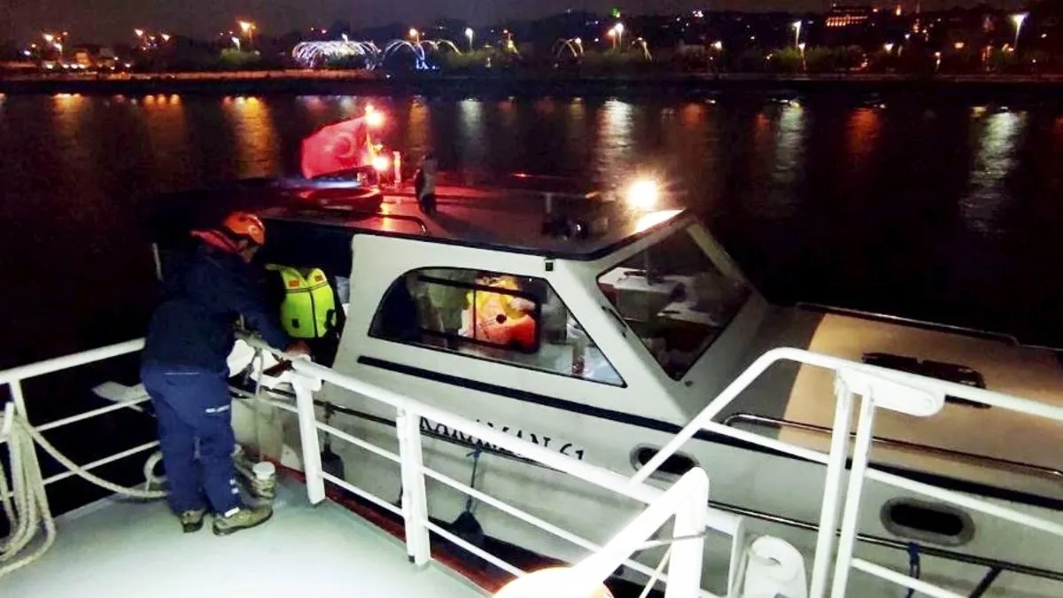 Marmara Denizi’nde makine arızası yaşayan tekne panik yarattı Marmara Denizi’nde makine arızası yaşayan tekne panik yarattı