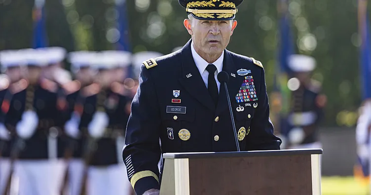 Görevden alınan ABD’li komutandan dikkat çeken veda mesajı: Ordu karakterli liderleri hak ediyor