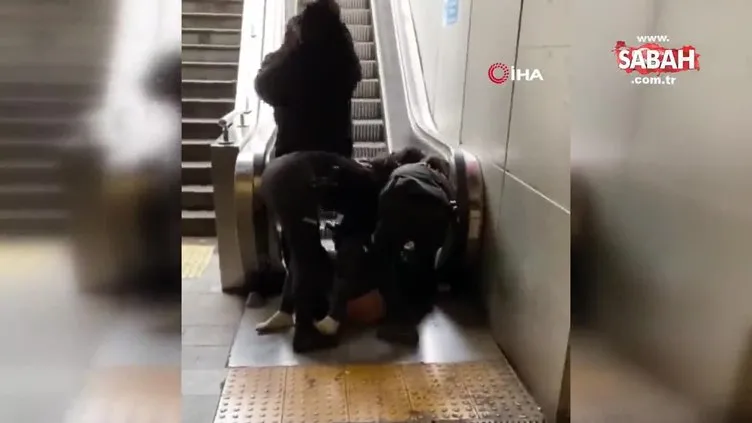 Mecidiyeköy’de akıl almaz olay: Kenyalı kadın metroda soyunarak polise böyle direndi