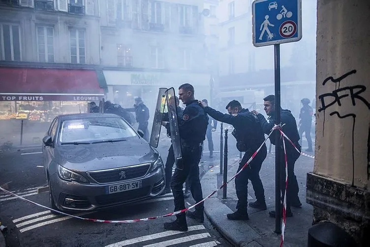 HDP'liler Türkiye'ye iftira yarışına girdi: İşte Paris'teki saldırının perde arkası! Ölenler PKK'lı çıktı, PKK yandaşları Fransız polisine saldırdı