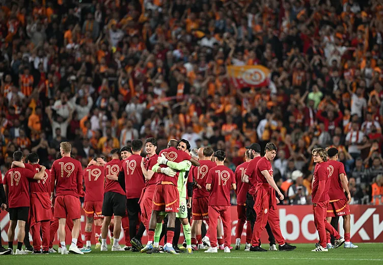 Süper Lig’de Avrupa’yı garantileyen takımlar belli oldu! İşte takımlarımızın Avrupa Ligi ve Konferans Ligi yolu...