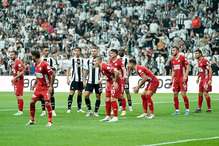 antalyaspor-besiktas-solskjaerin-ilk-11i-belli-oldu-1737892118437.jpeg