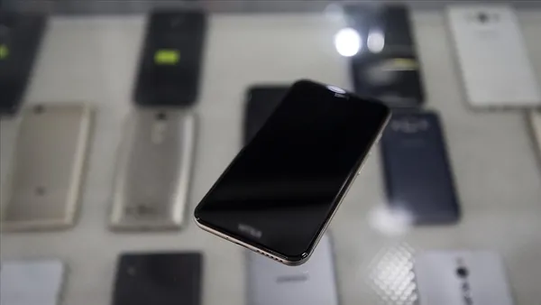 cep-telefonu-maliyeti-daha-da-artacak-2026-imei-kayit-ucreti-ne-kadar-olacak-1764225715885.jpg