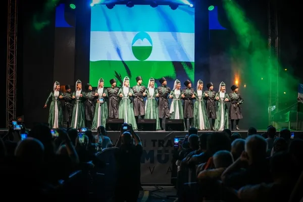 uluslararasi-horon-ve-muzik-festivali-dunyanin-kulturlerini-trabzonda-bulusturdu-1783947908658.jpg