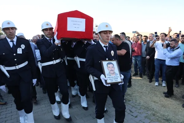sehit-polis-memuru-ahmet-sahan-memleketi-nevsehirde-son-yolculuguna-ugurlandi-1722613177515.jpeg
