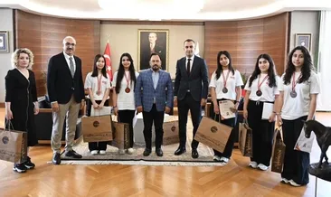 Adana’nın gururu oldular! Uluslararası festivalde dünya derecesi