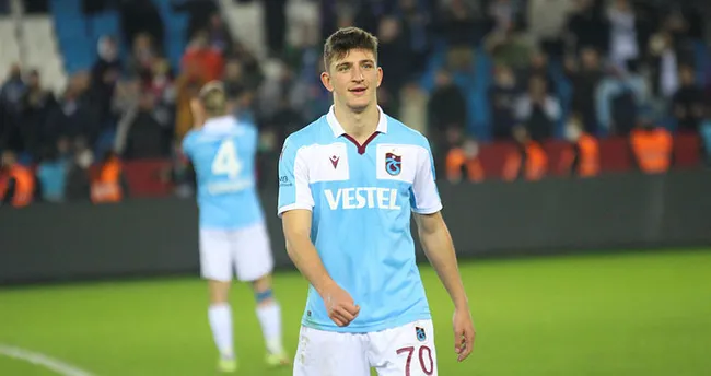 Milli takımda sakatlanan Ahmetcan Kaplan'dan Trabzonspor'a iyi haber!