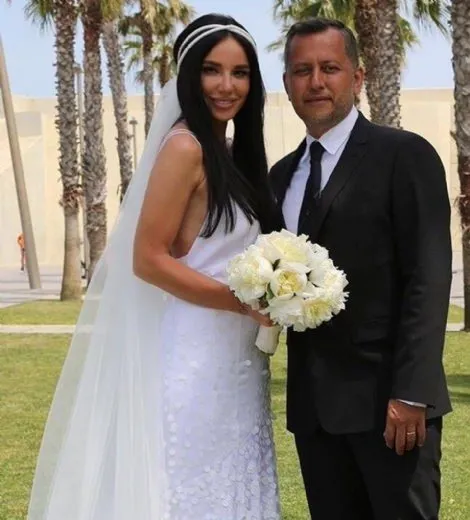 Gülşen ve Ozan Çolakoğlu Barcelona’da evlendi