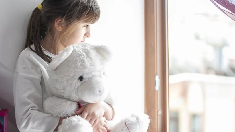 Çocukları oyuncaklarıyla sürekli baş başa bırakmanın dil ve konuşma bozukluğuna neden olabileceği uyarısı