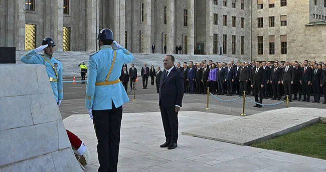Büyük Önder Atatürk için TBMM’de anma töreni Büyük Önder Atatürk için TBMM’de anma töreni