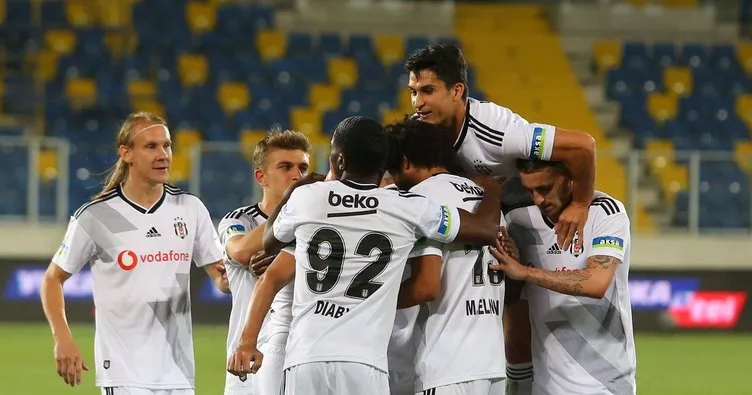 Beşiktaş sezonu üçüncü bitirdi! Gençlerbirliği 0-3 Beşiktaş MAÇ SONUCU