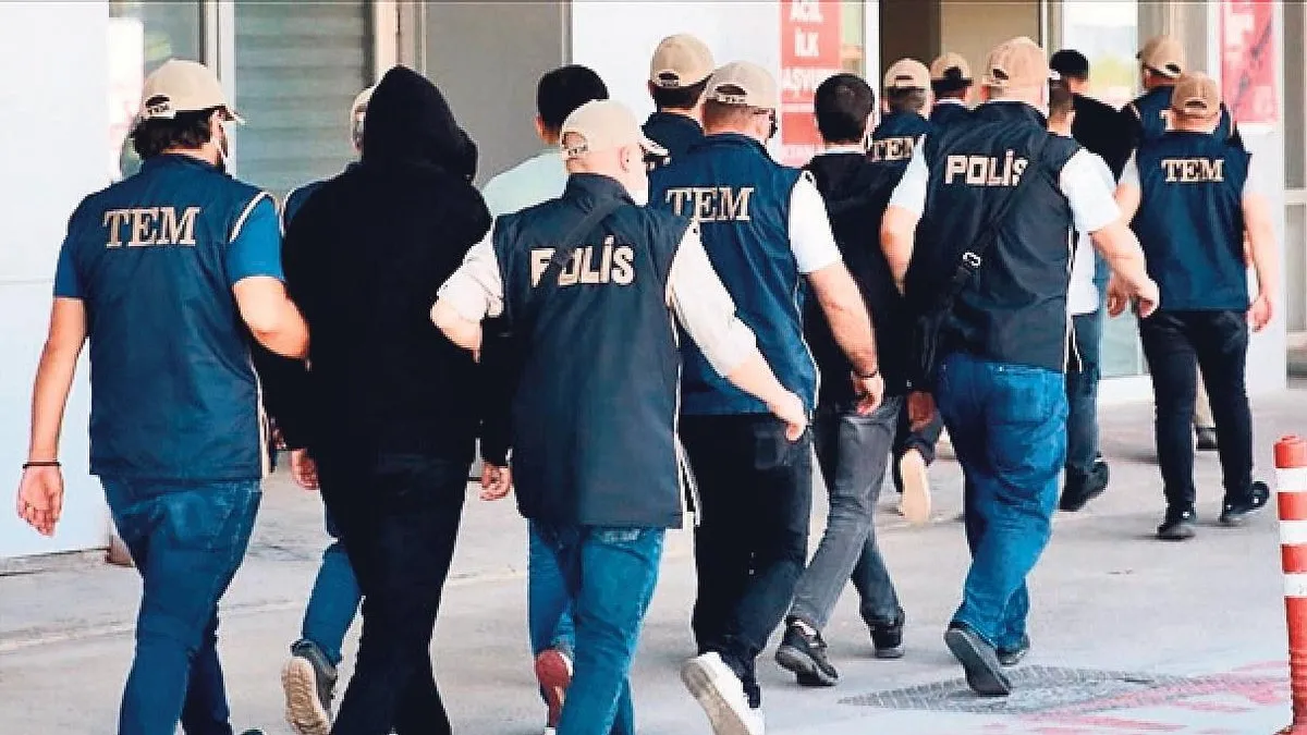 TSK’da dev FETÖ operasyonu: 59 gözaltı